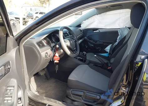 2018 Volkswagen Jetta 1.4T S from USA, damaged, VIN 3VW2B7AJ6JM260515